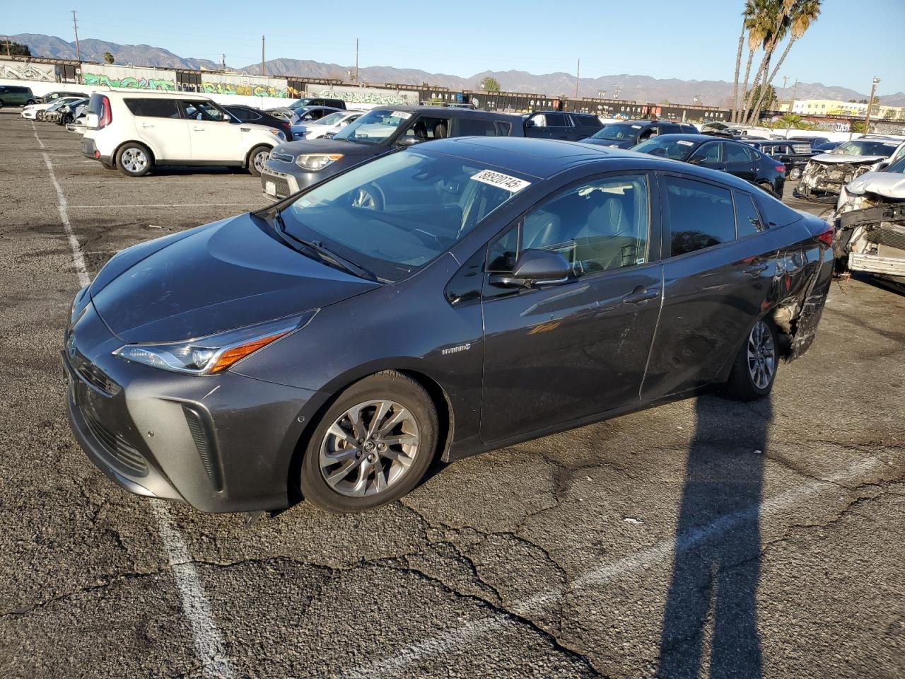 2019 TOYOTA PRIUS