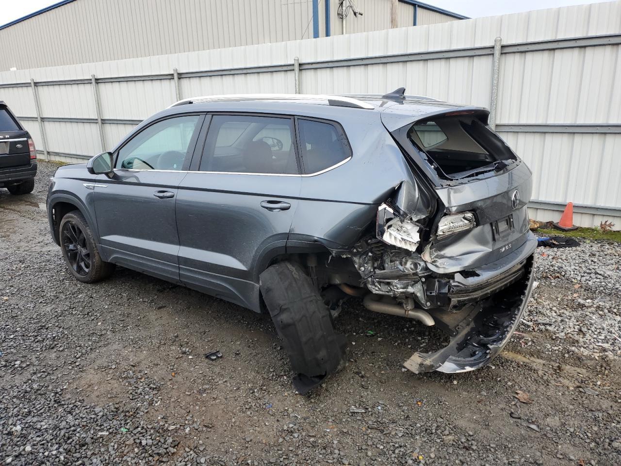 2023 VOLKSWAGEN TAOS SE - Image 2