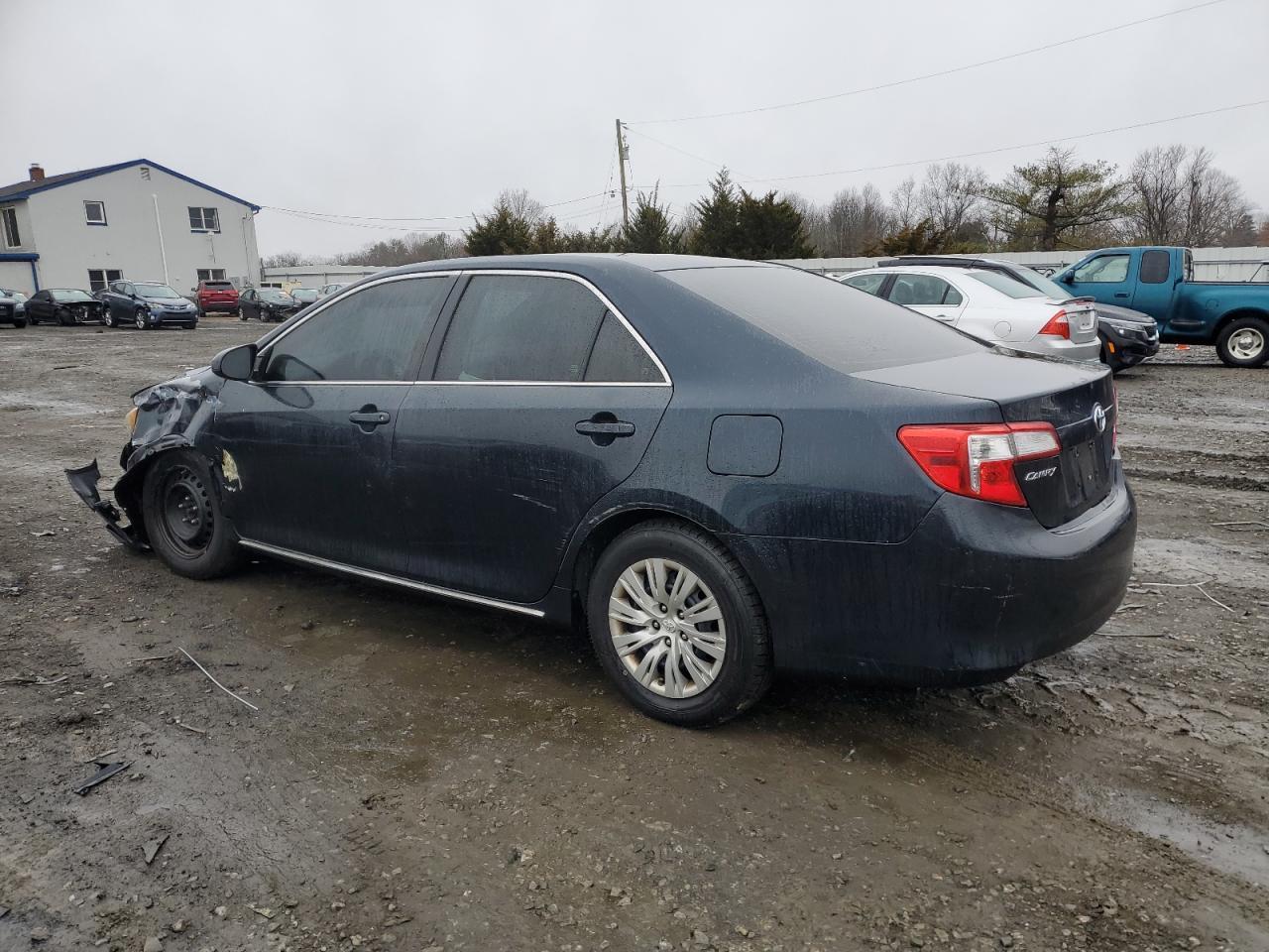 2014 TOYOTA CAMRY L - Image 2