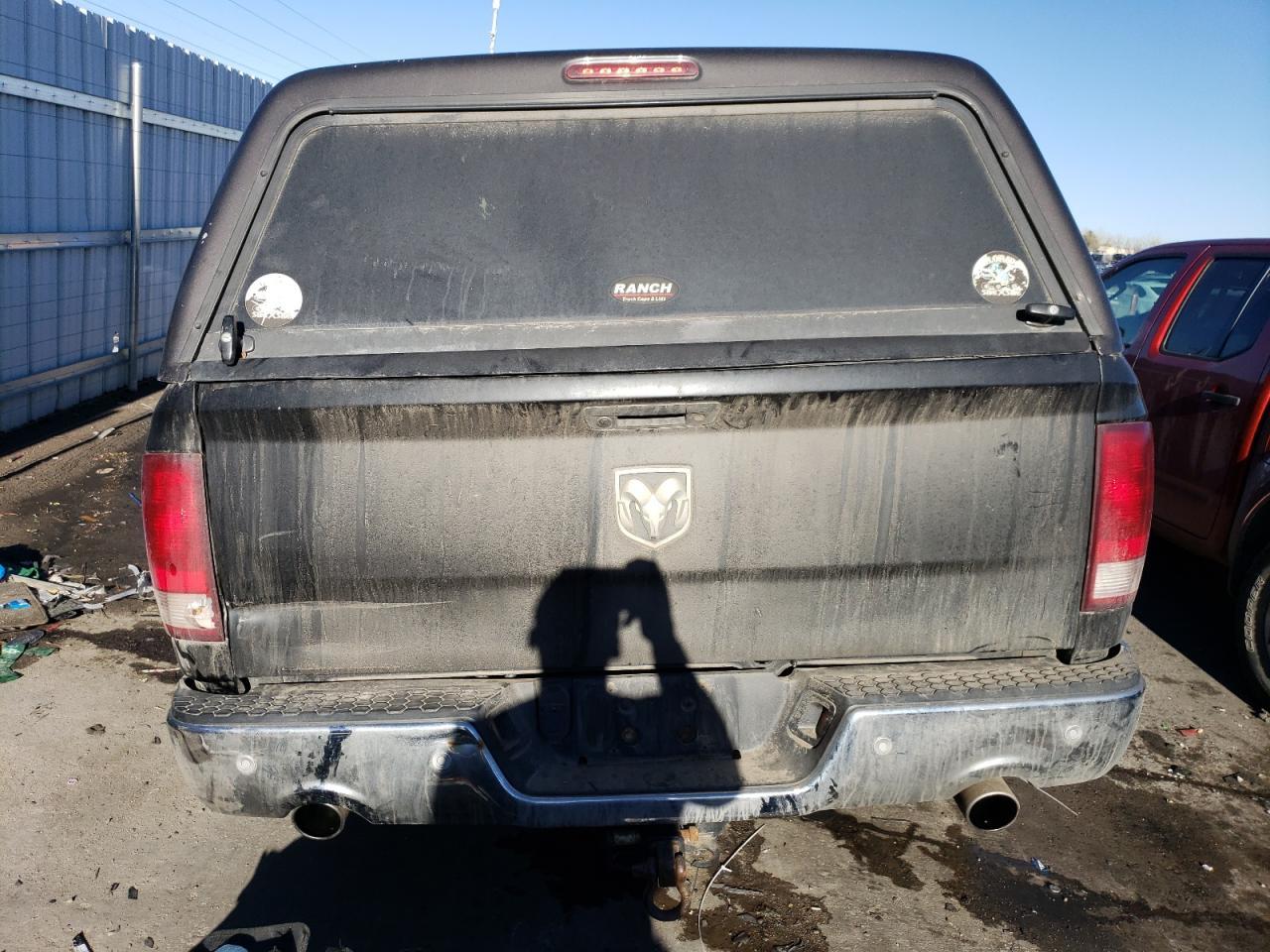 2017 RAM 1500 SLT - Image 6