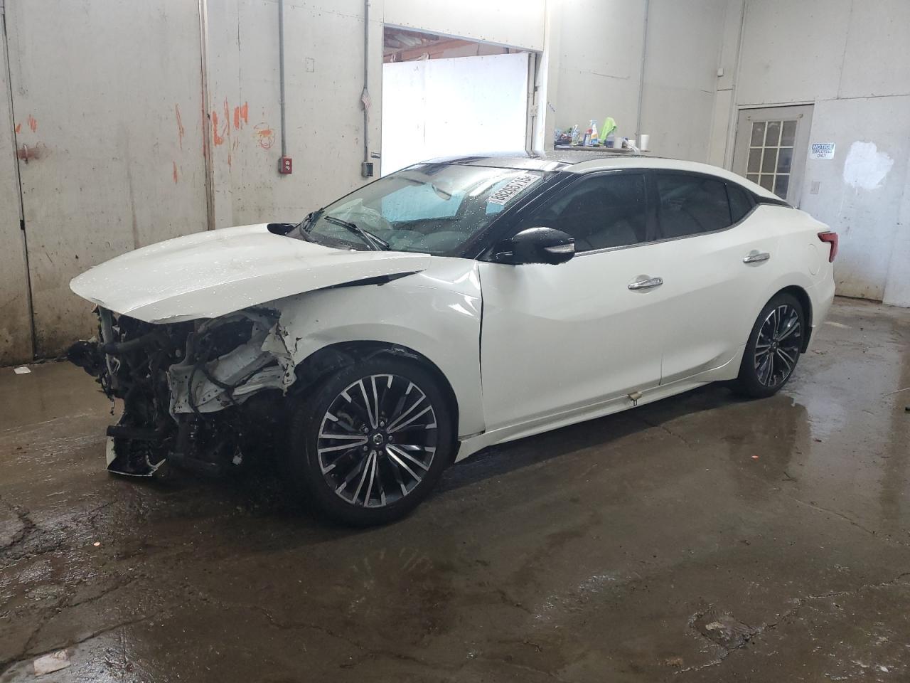 2017 NISSAN MAXIMA 3.5