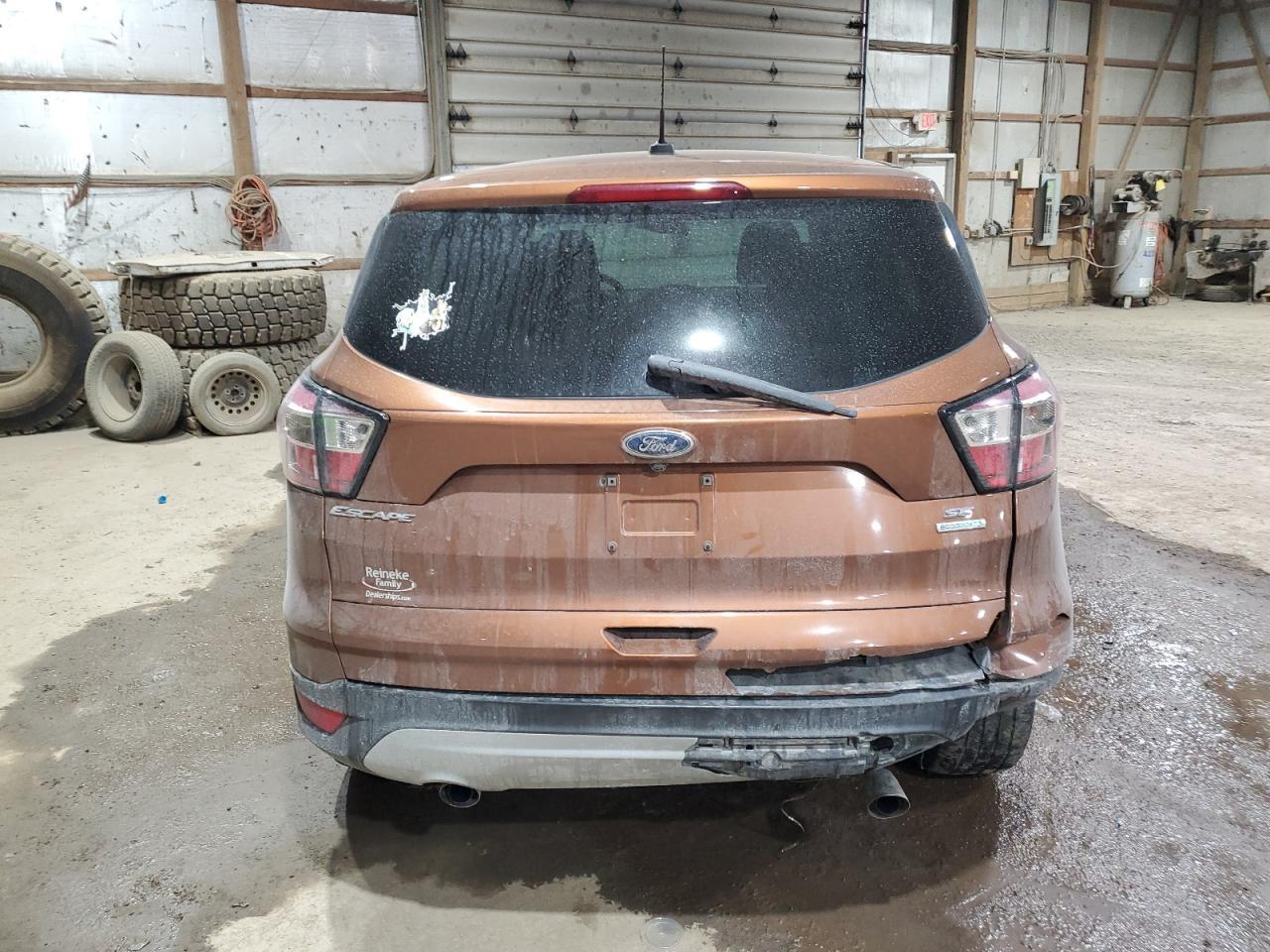 2017 FORD ESCAPE SE - Image 6
