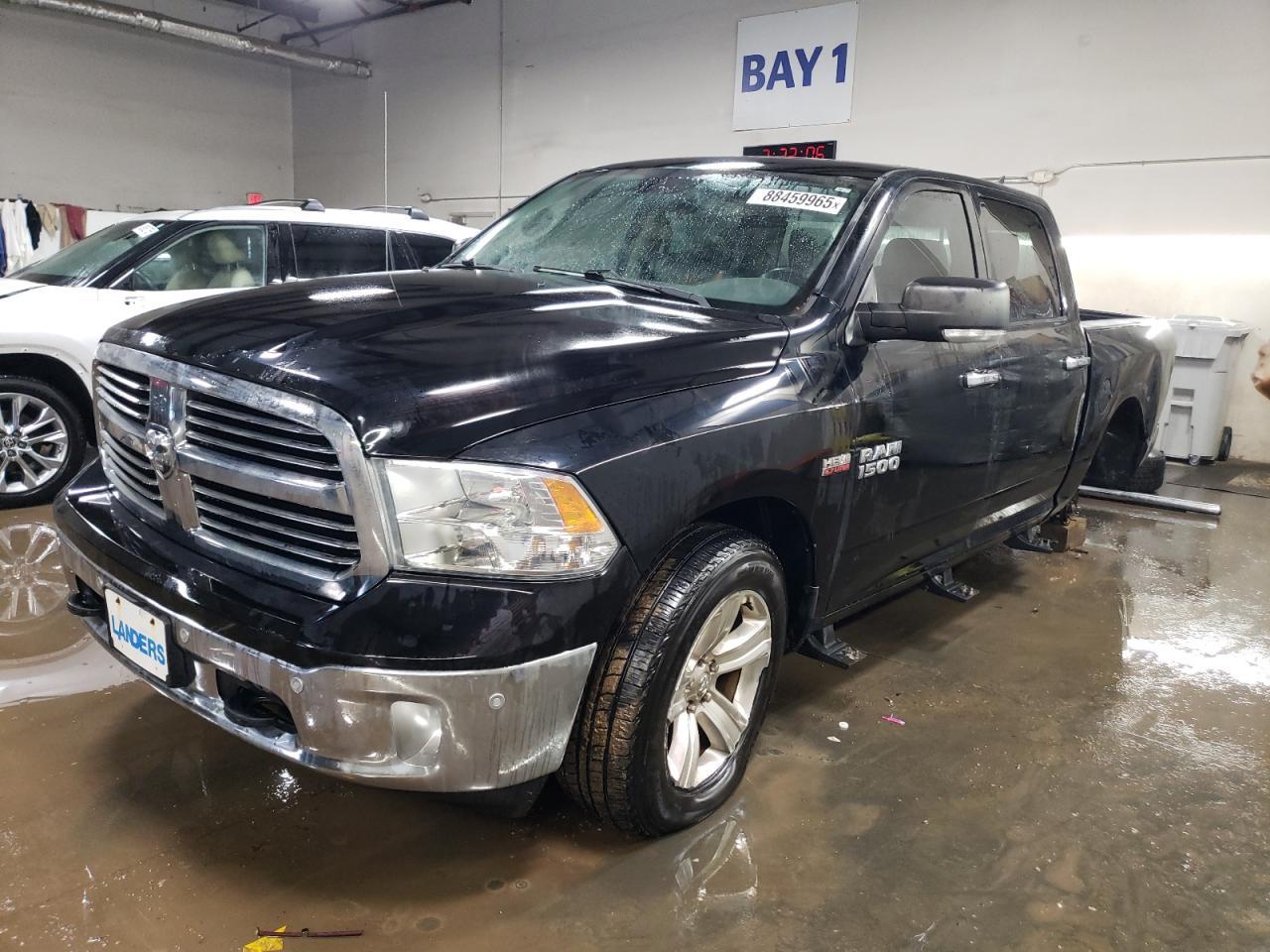 2014 RAM 1500 SLT