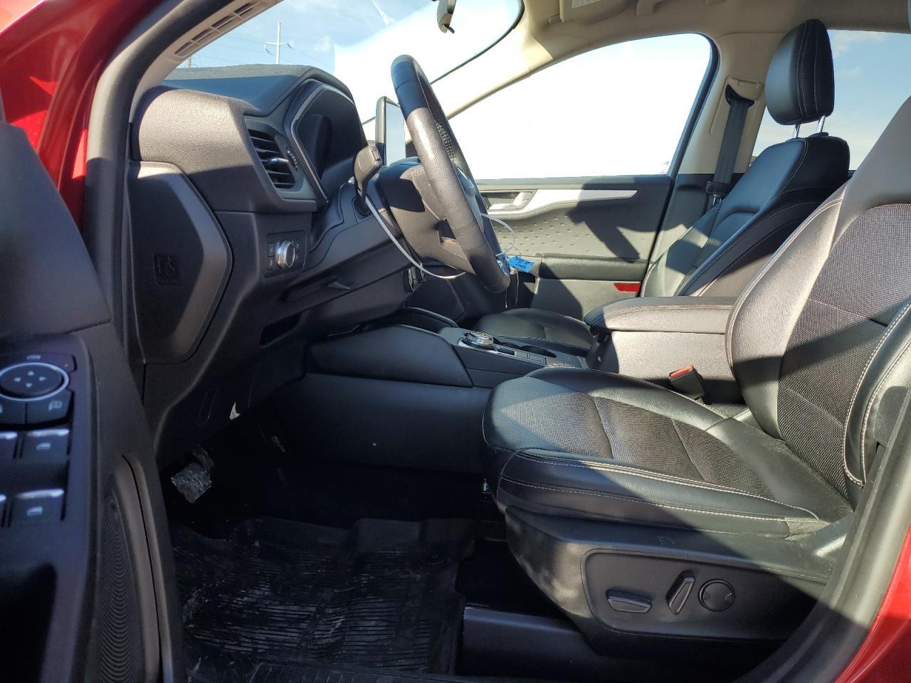 2020 FORD ESCAPE SE - Image 7