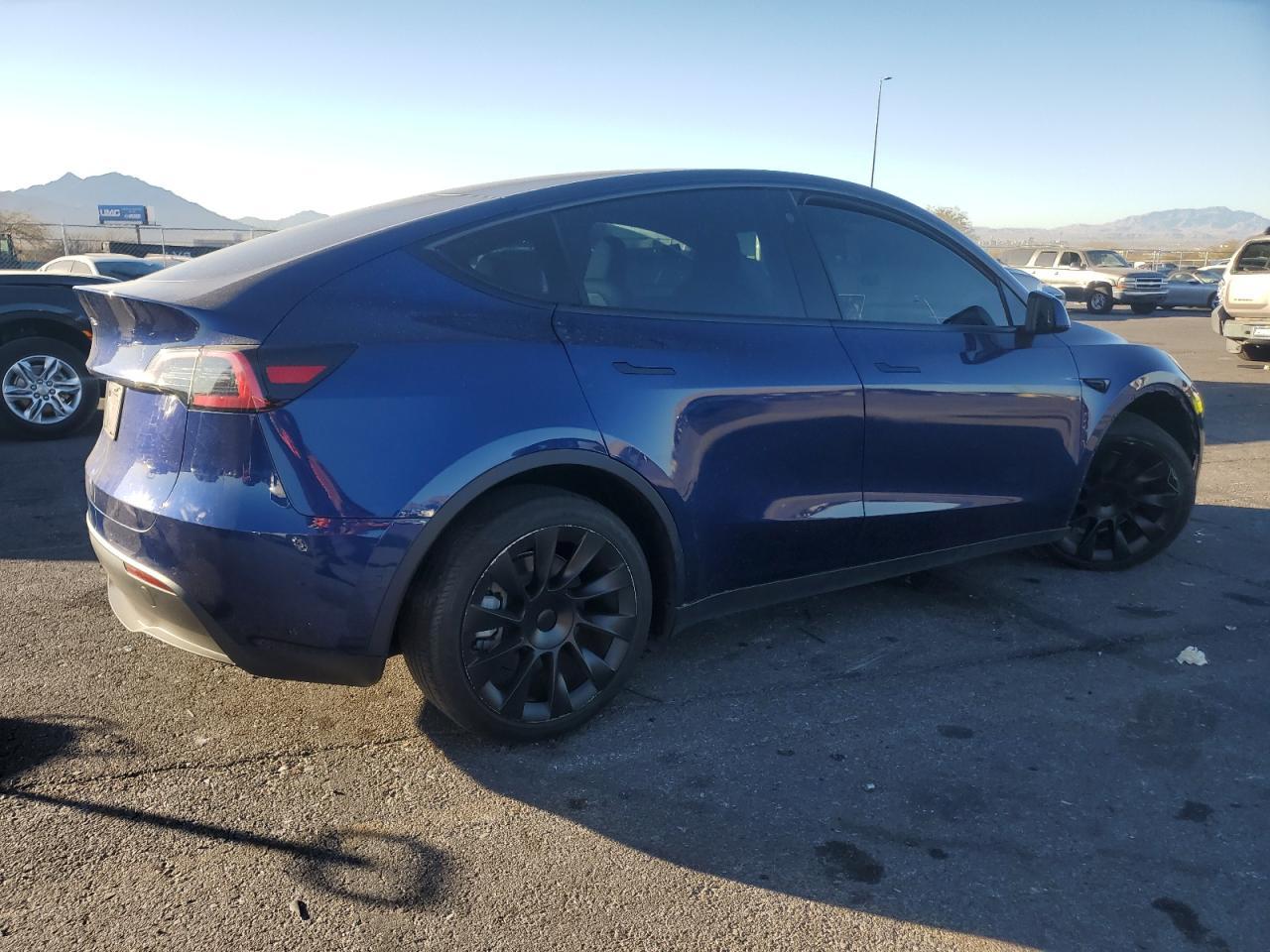 2022 TESLA MODEL Y - Image 3
