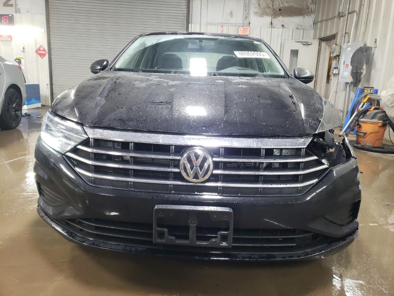 2019 VOLKSWAGEN JETTA S - Image 5