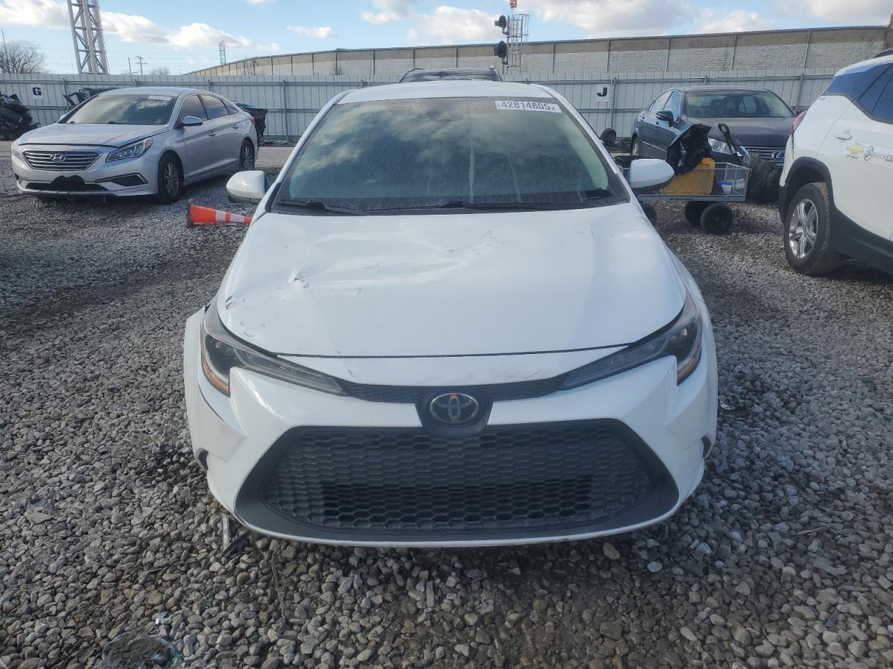 2021 TOYOTA COROLLA LE - Фото 5