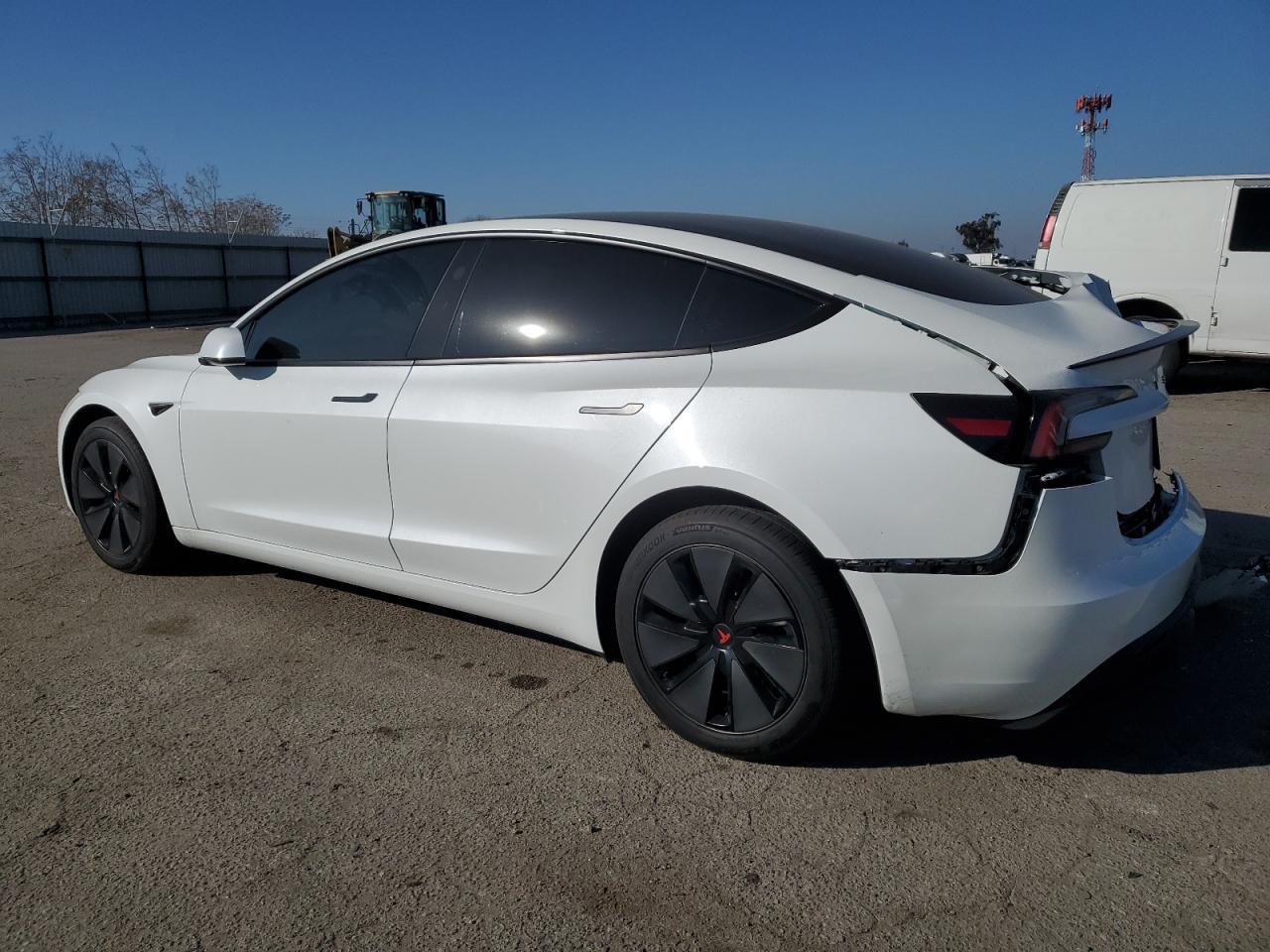 2024 TESLA MODEL 3 - Image 2