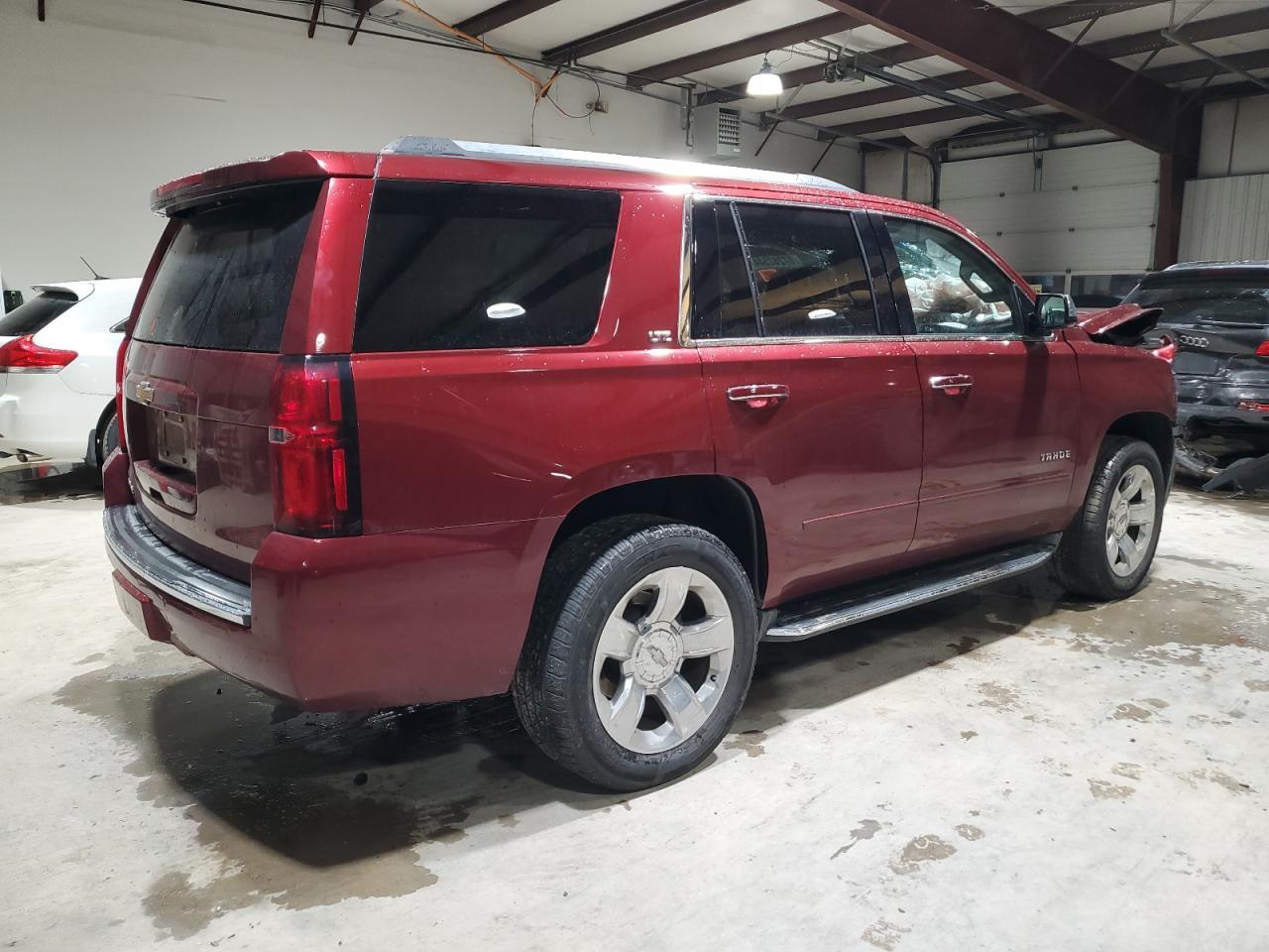 2016 CHEVROLET TAHOE K150 - Фото 3
