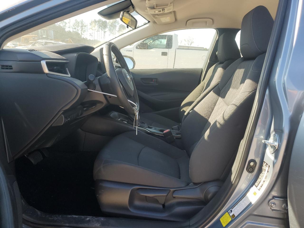 2022 TOYOTA COROLLA LE - Фото 7