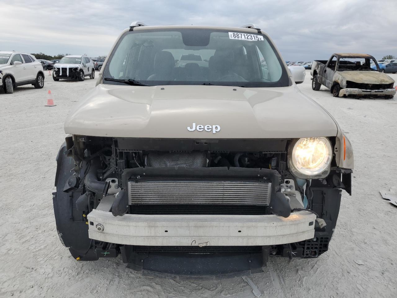 2016 JEEP RENEGADE L - Фото 5