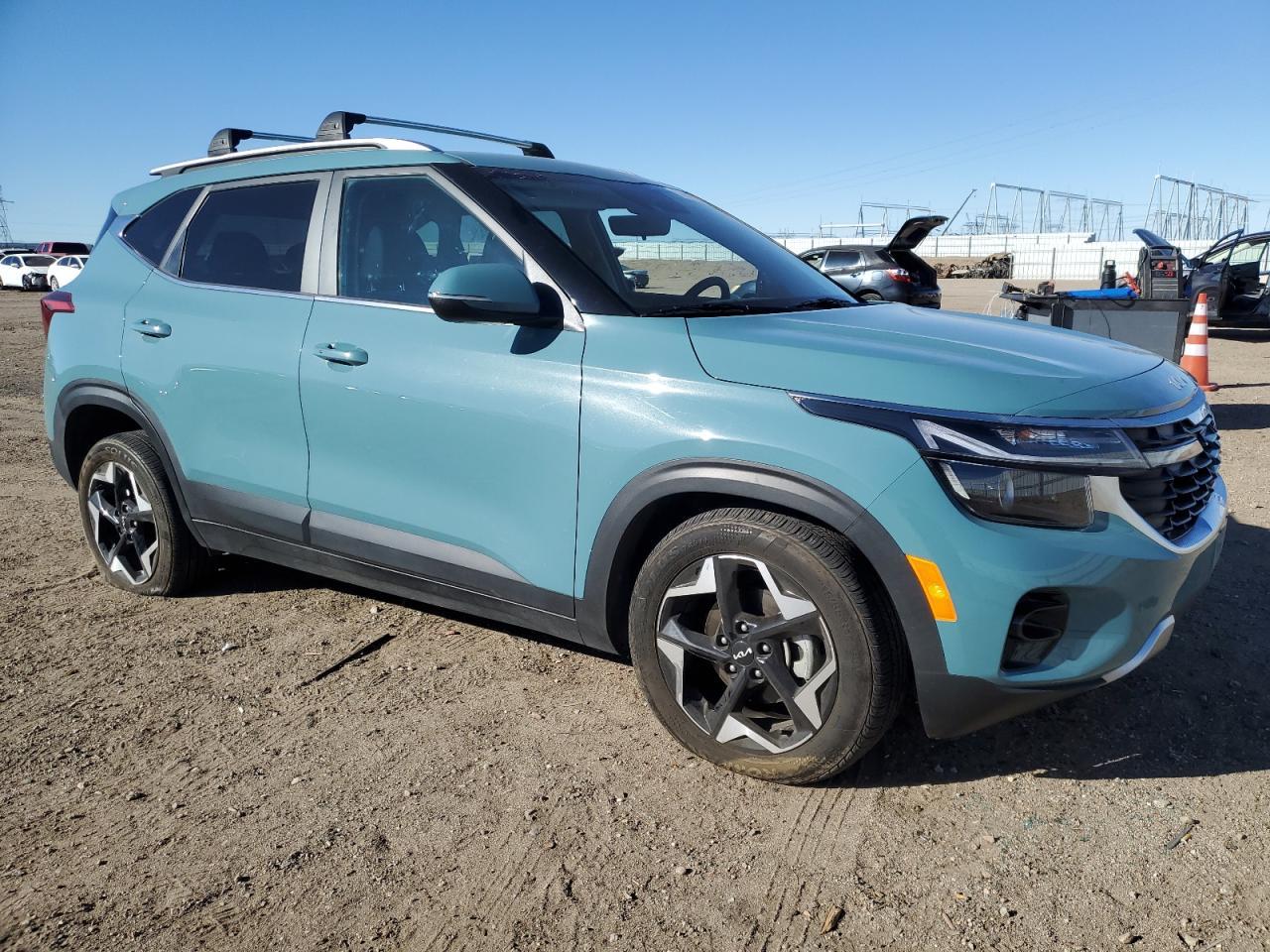 2024 KIA SELTOS EX - Image 4