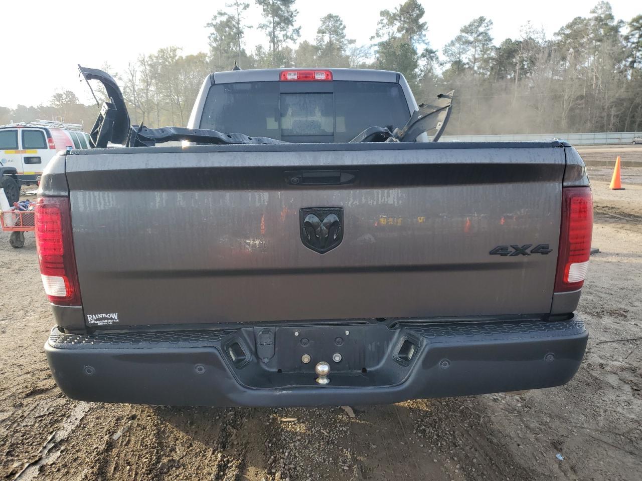 2019 RAM 1500 CLASS - Фото 6