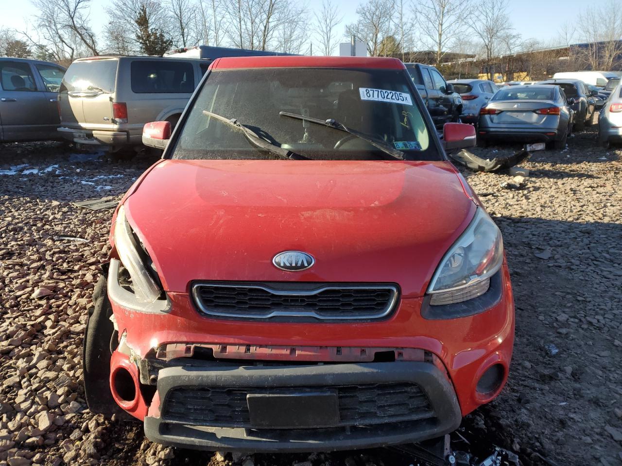 2013 KIA SOUL + - Image 5