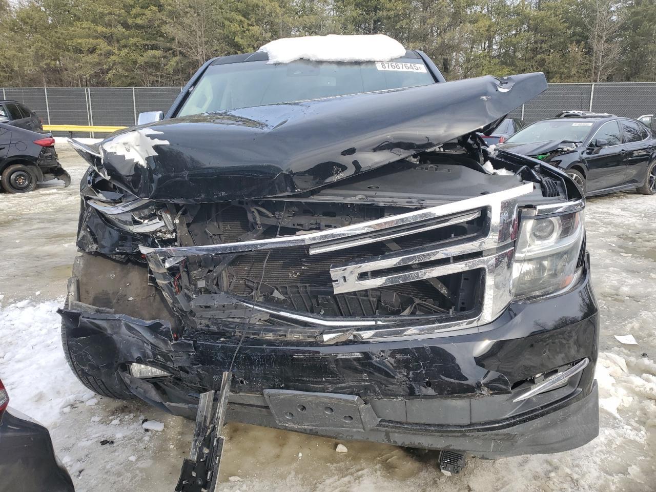 2015 CHEVROLET SUBURBAN C - Фото 5