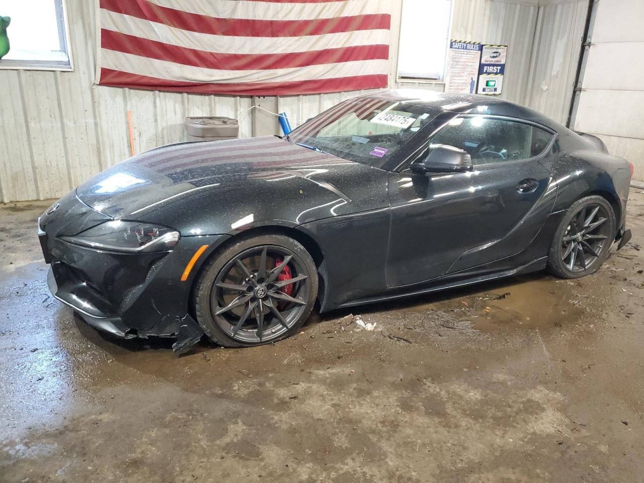 2025 TOYOTA SUPRA BASE