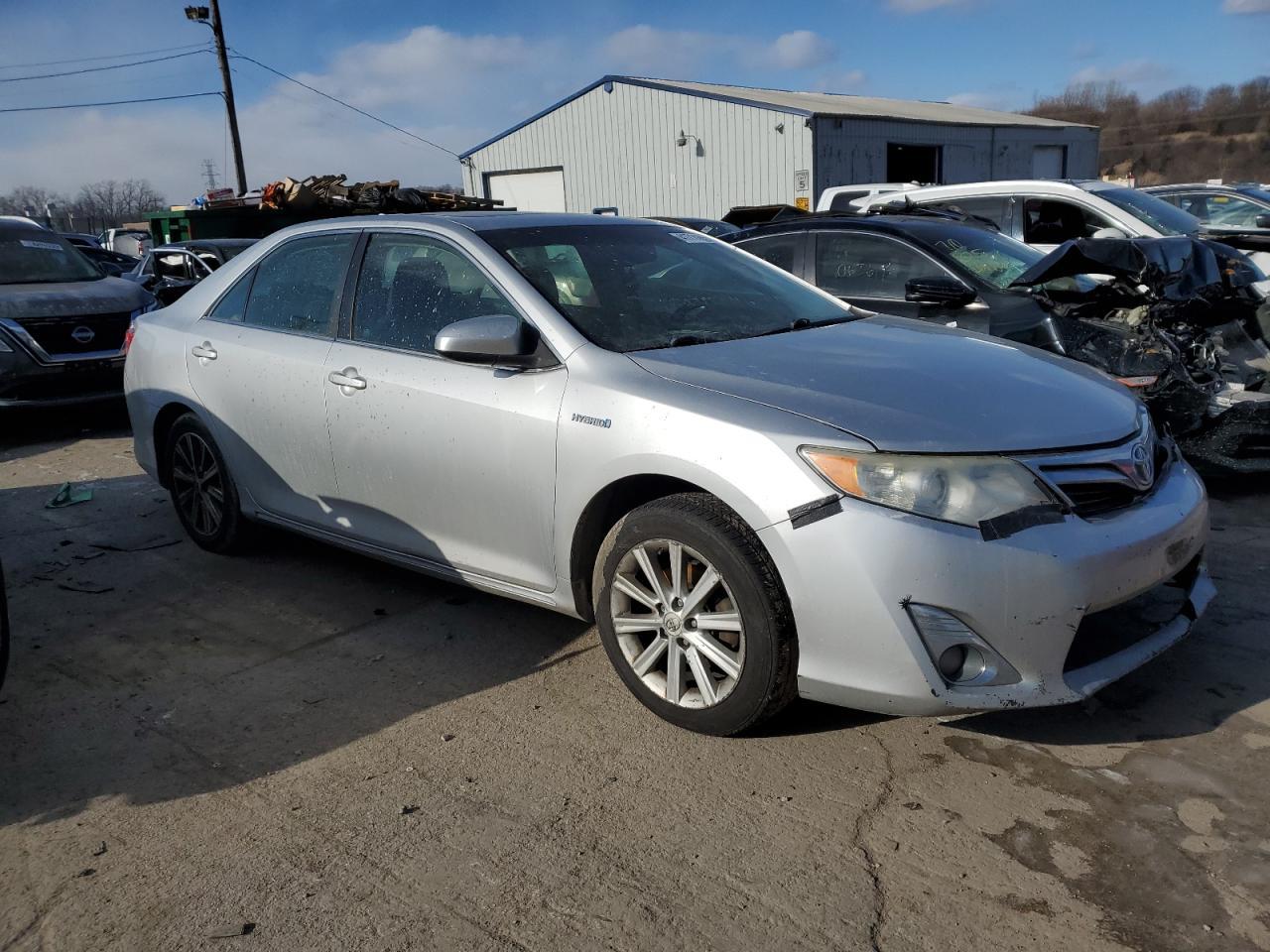 2012 TOYOTA CAMRY HYBR - Фото 4