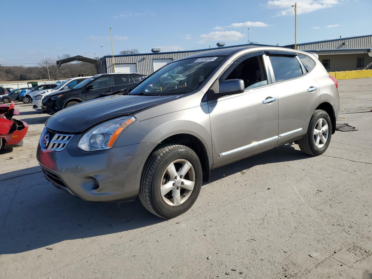 2013 NISSAN ROGUE S