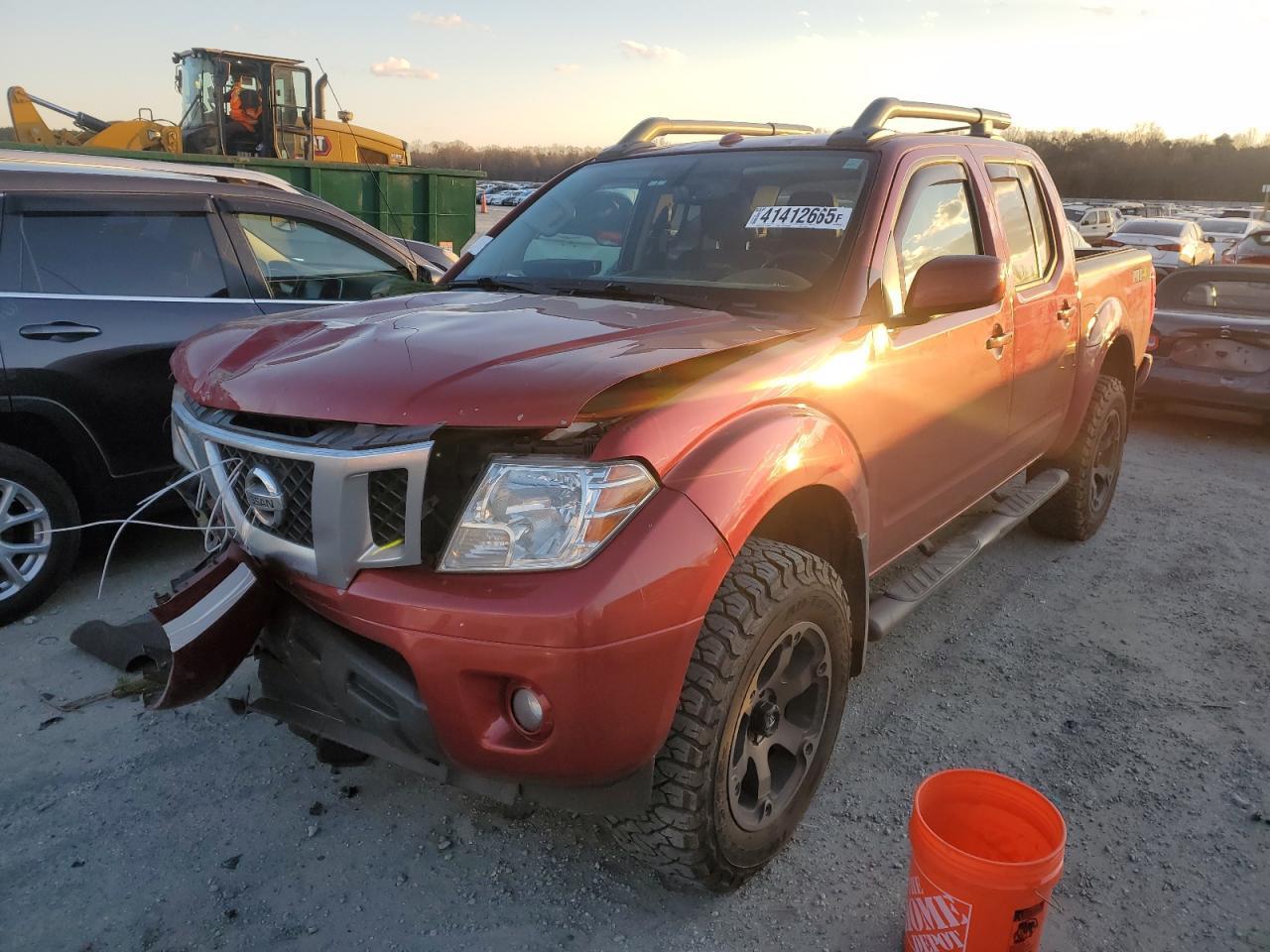 2017 NISSAN FRONTIER S