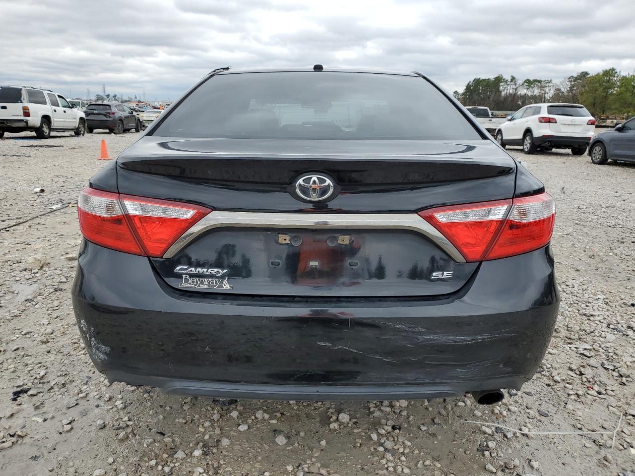 2015 TOYOTA CAMRY LE - Фото 6
