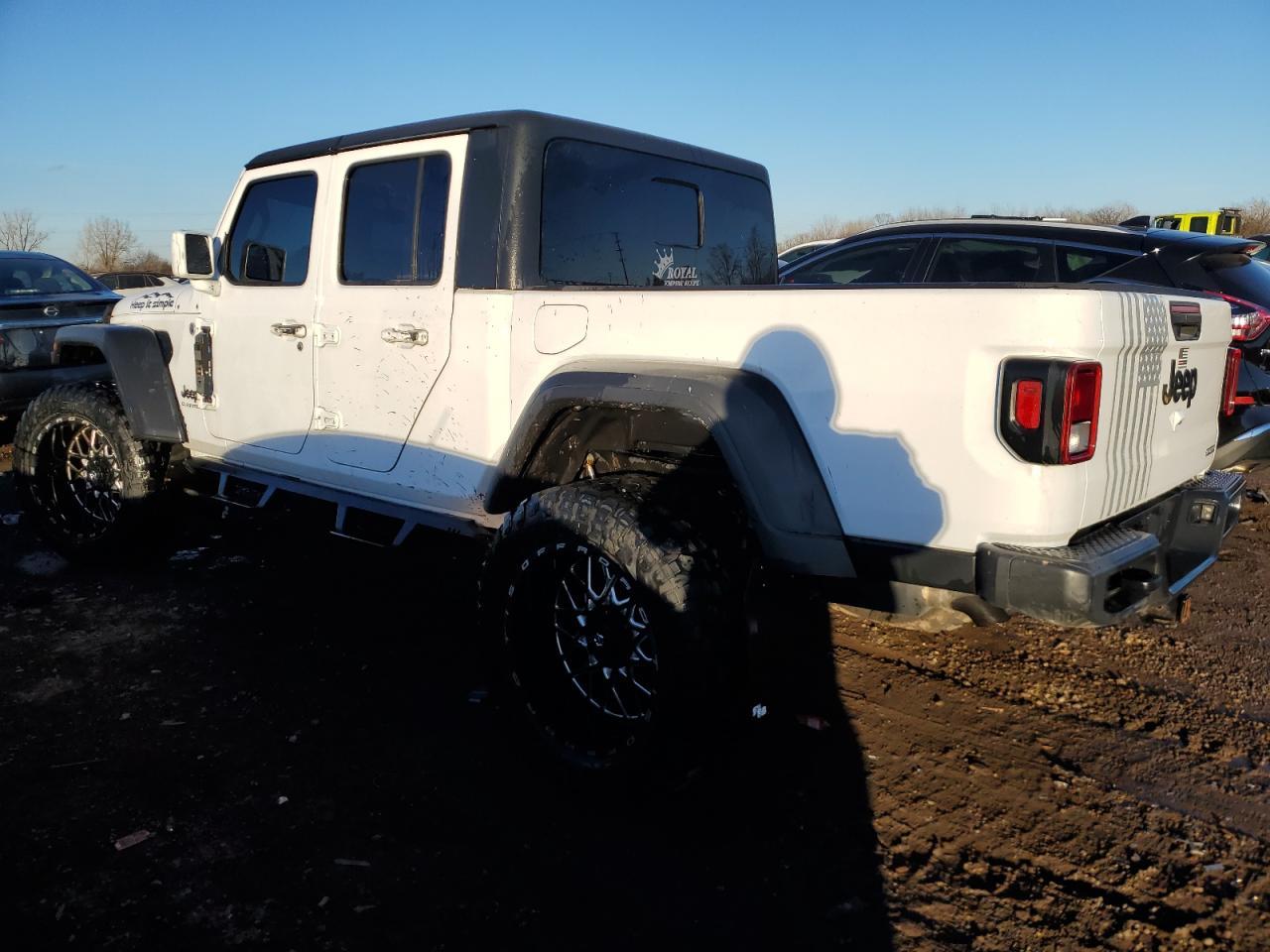2020 JEEP GLADIATOR - Фото 2