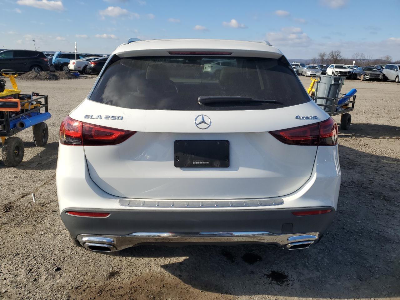 2021 MERCEDES-BENZ GLA 250 4M - Фото 6