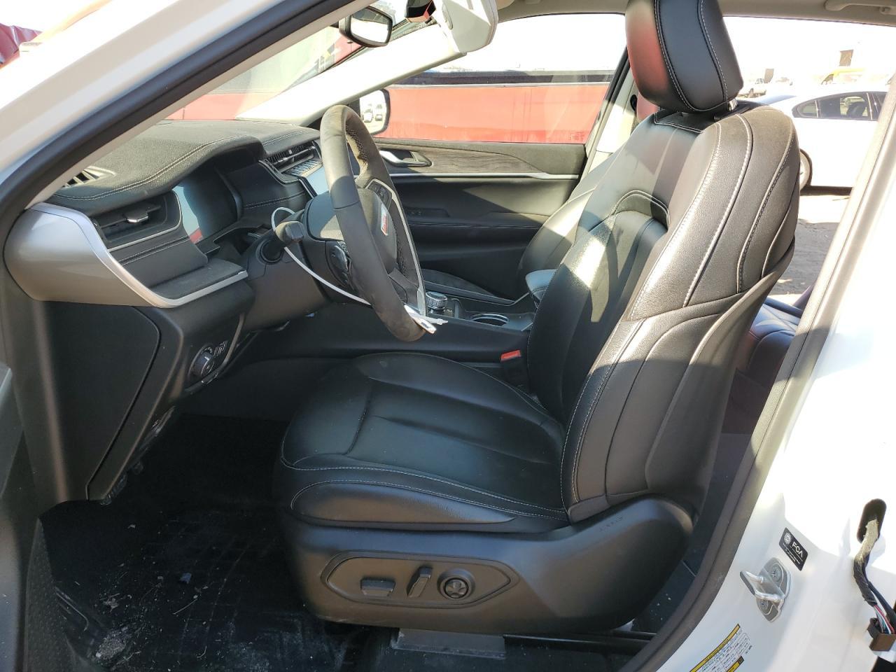 2024 JEEP GRAND CHER - Image 7