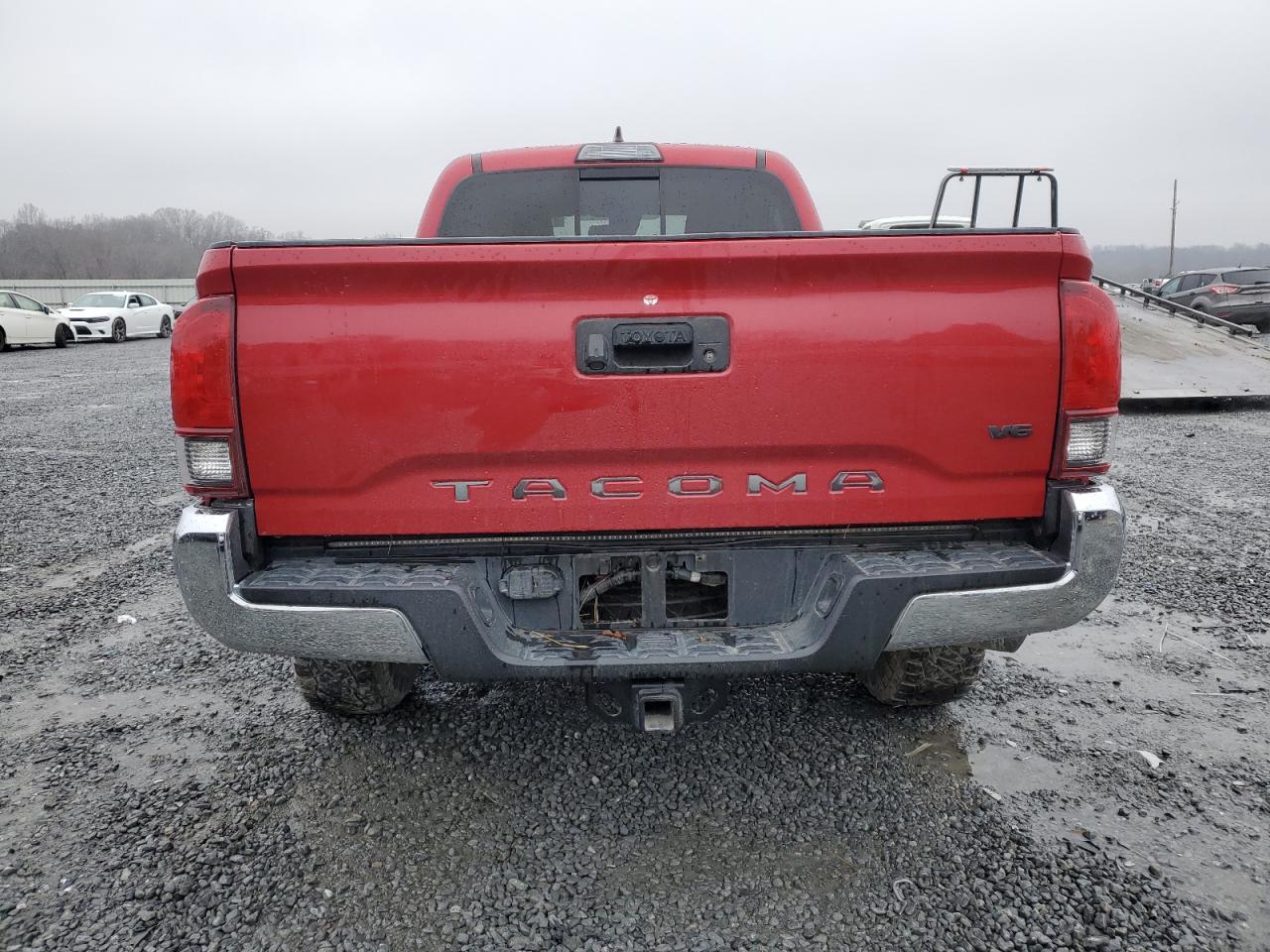 2019 TOYOTA TACOMA DOU - Фото 6