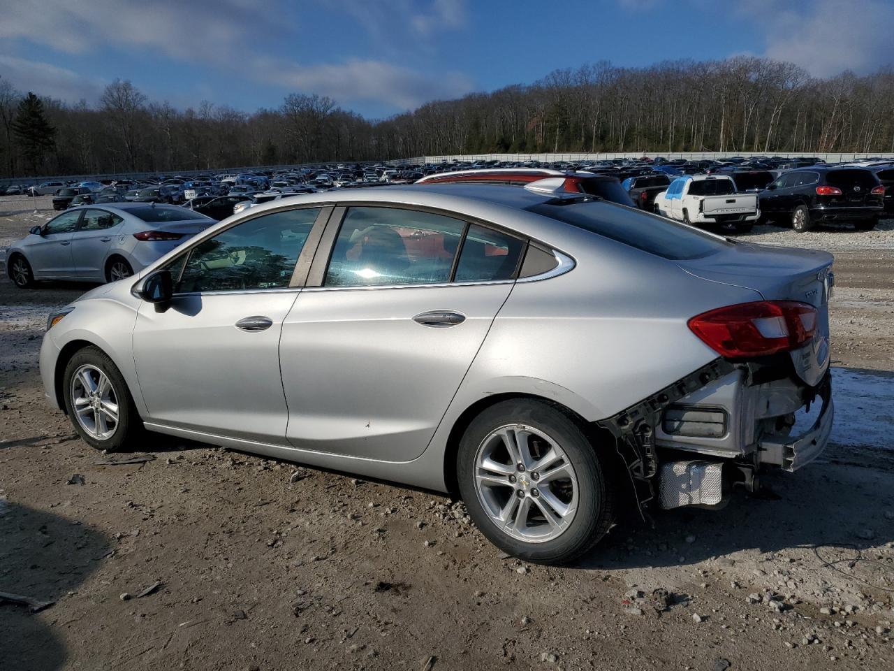 2016 CHEVROLET CRUZE LT - Фото 2