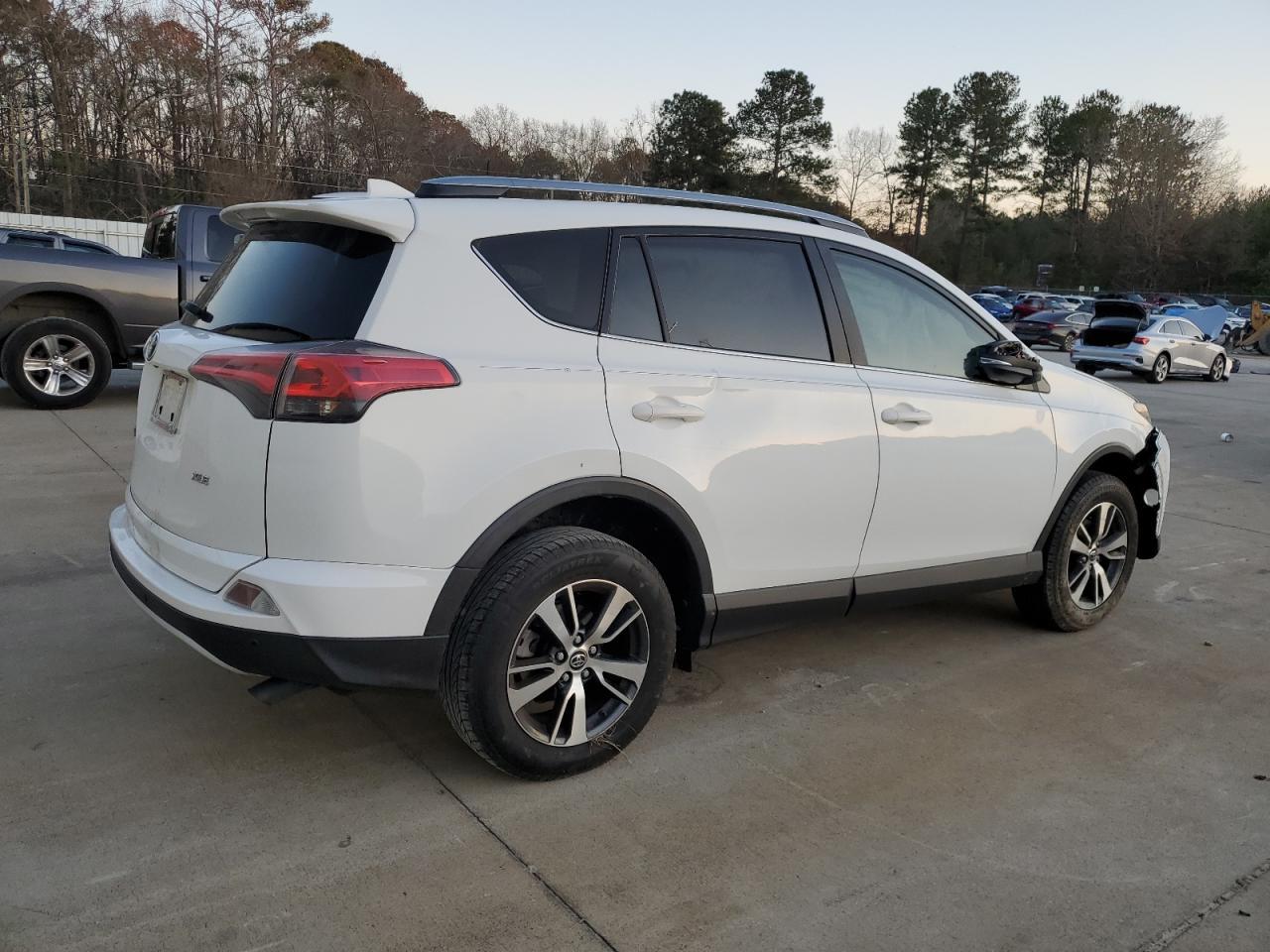 2018 TOYOTA RAV4 ADVEN - Фото 3