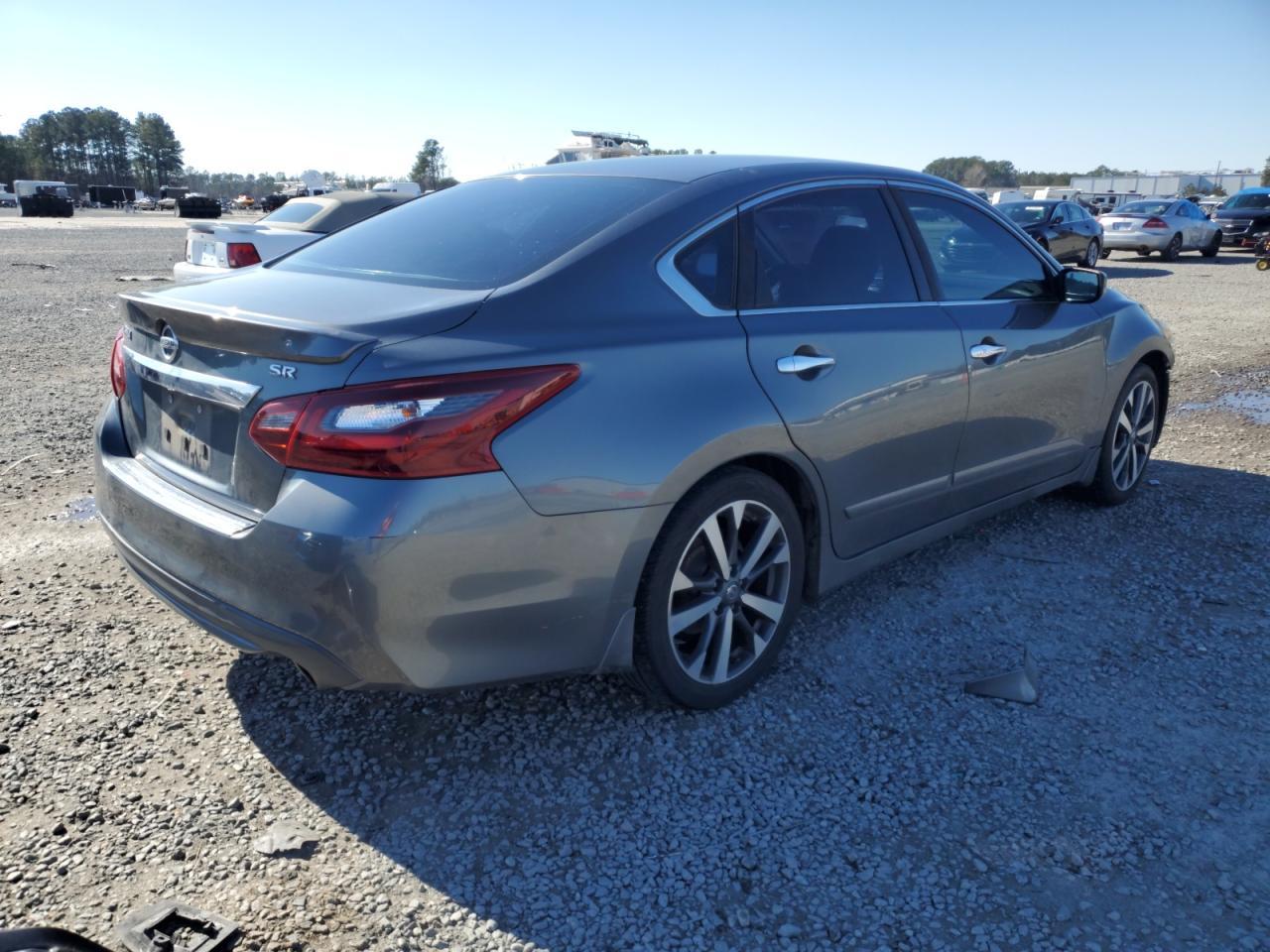 2017 NISSAN ALTIMA 2.5 - Фото 3