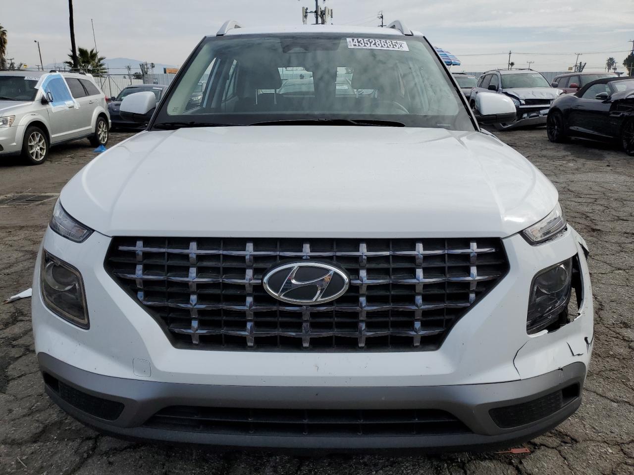 2023 HYUNDAI VENUE SEL - Image 5