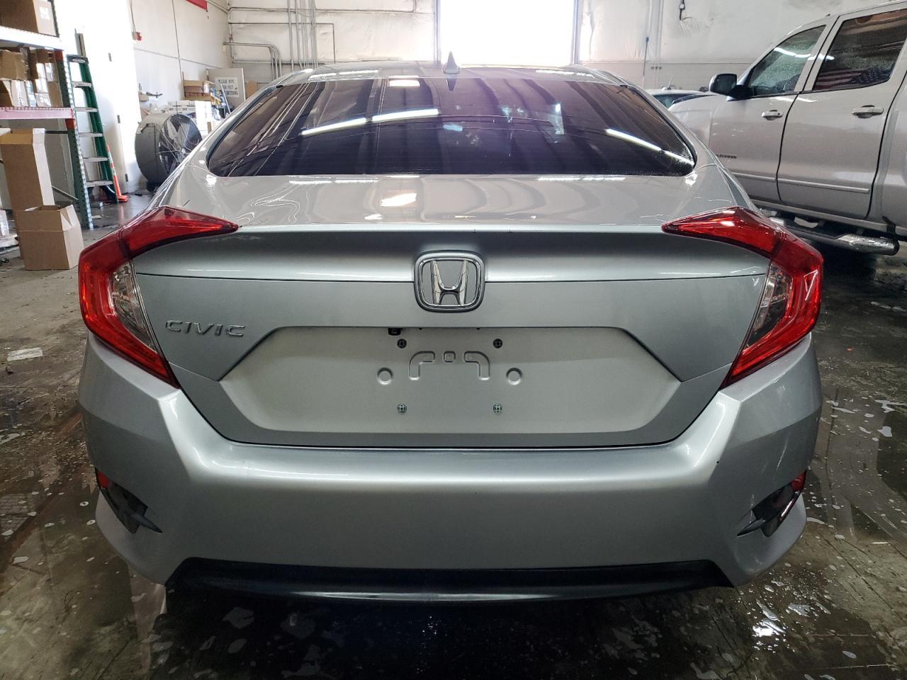 2018 HONDA CIVIC EX - Фото 6