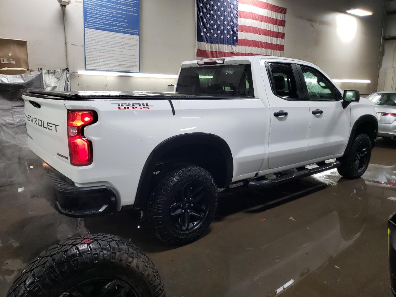 2020 CHEVROLET SILVERADO - Image 3