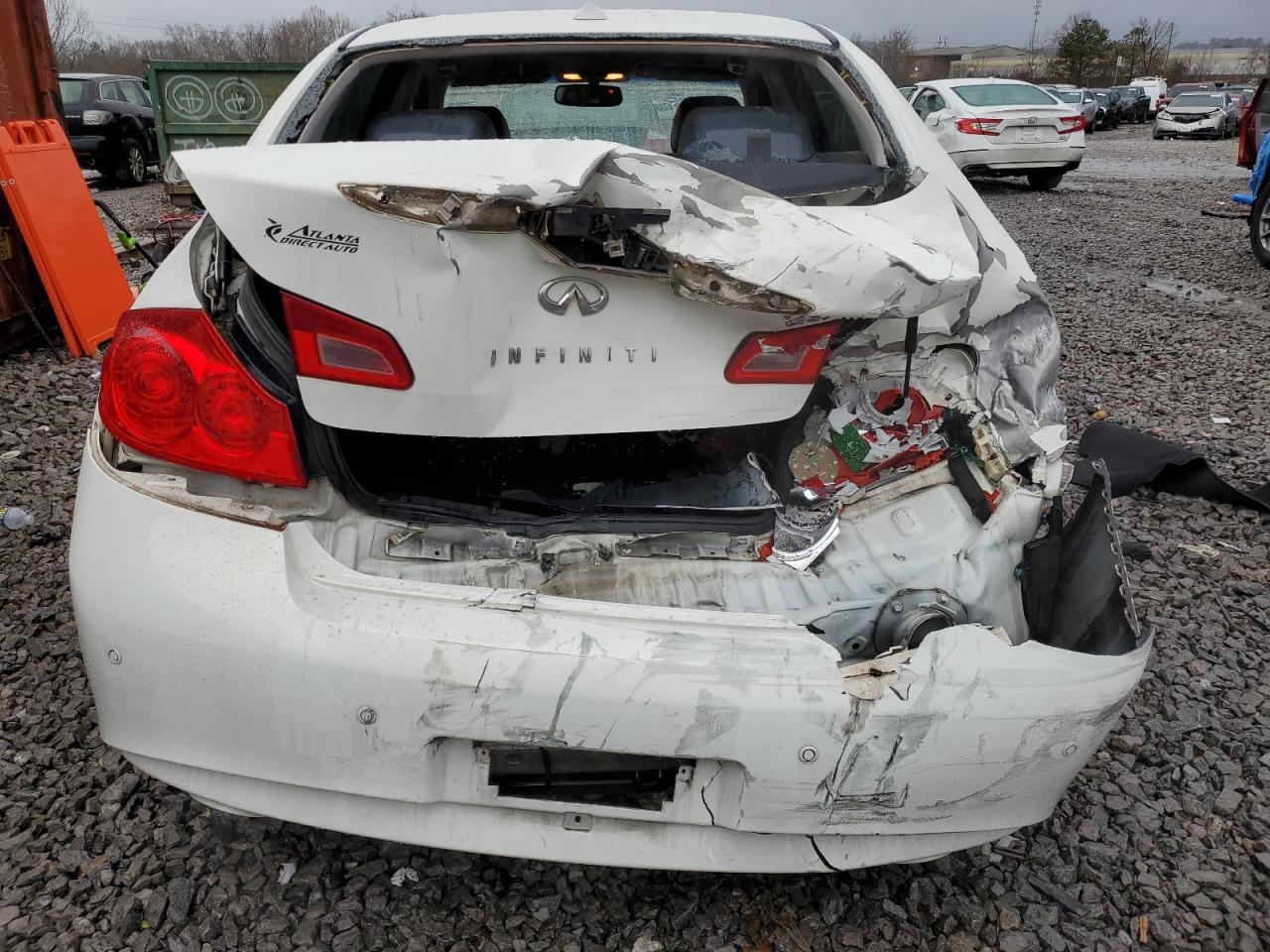 2011 INFINITI G37 BASE - Image 6