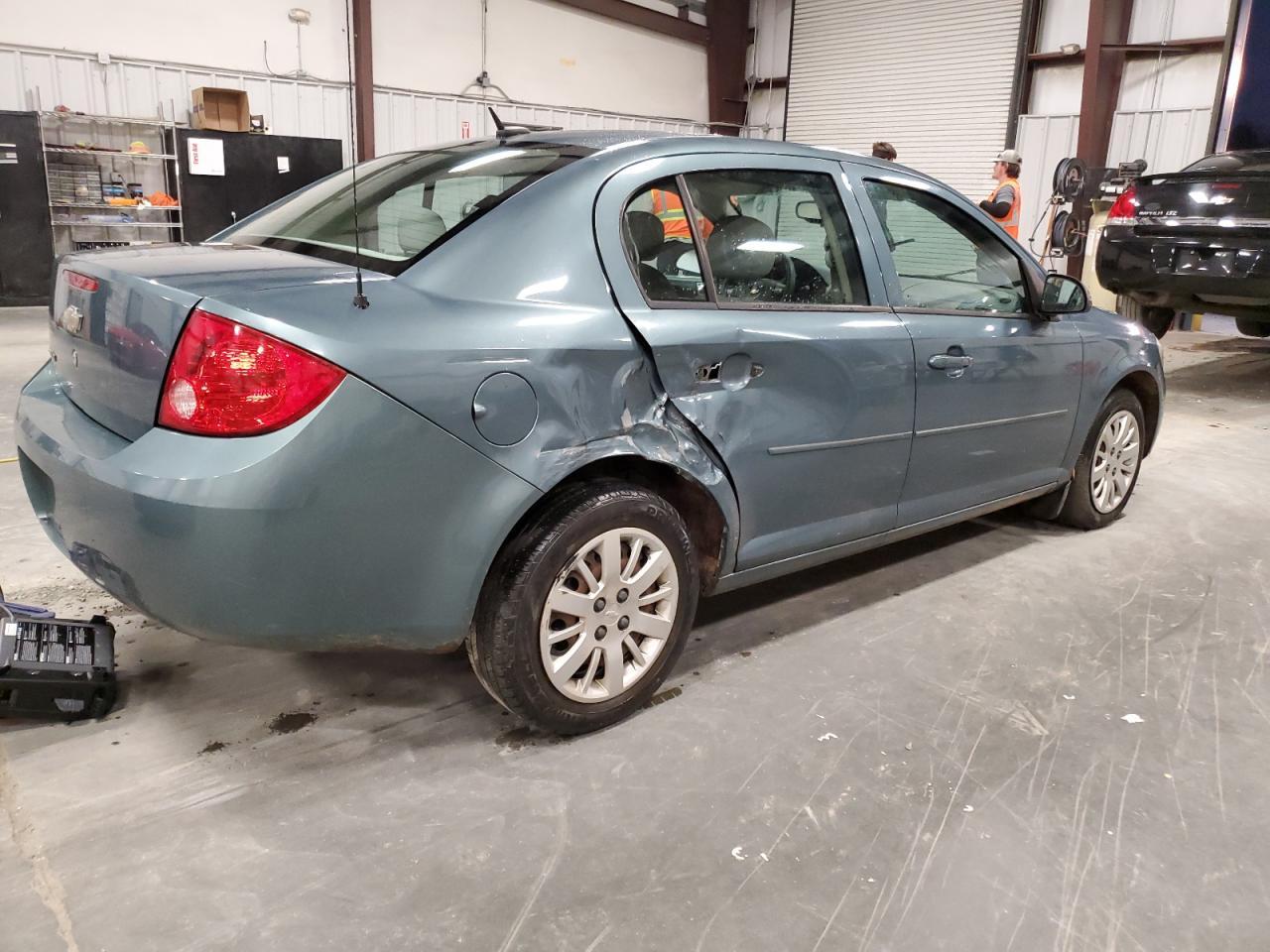 2010 CHEVROLET COBALT LS - Фото 3