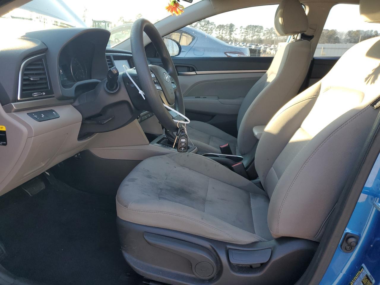 2018 HYUNDAI ELANTRA SE - Image 7