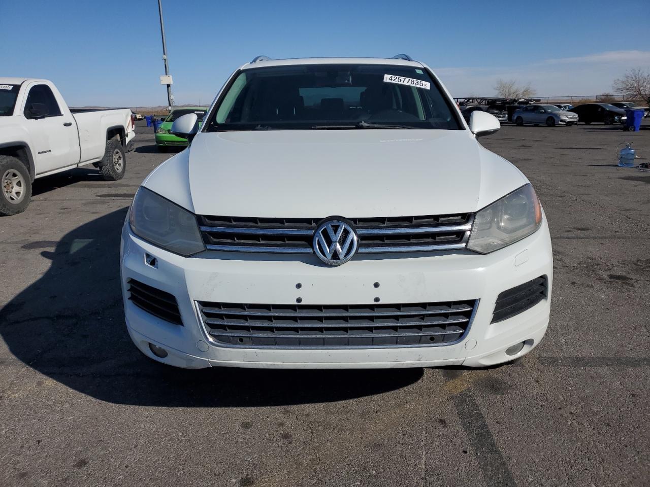 2013 VOLKSWAGEN TOUAREG V6 - Фото 5