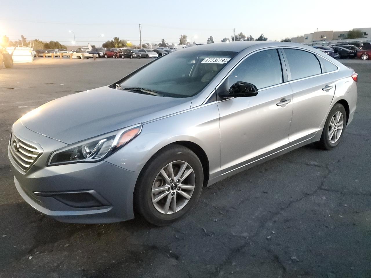 2017 HYUNDAI SONATA SE