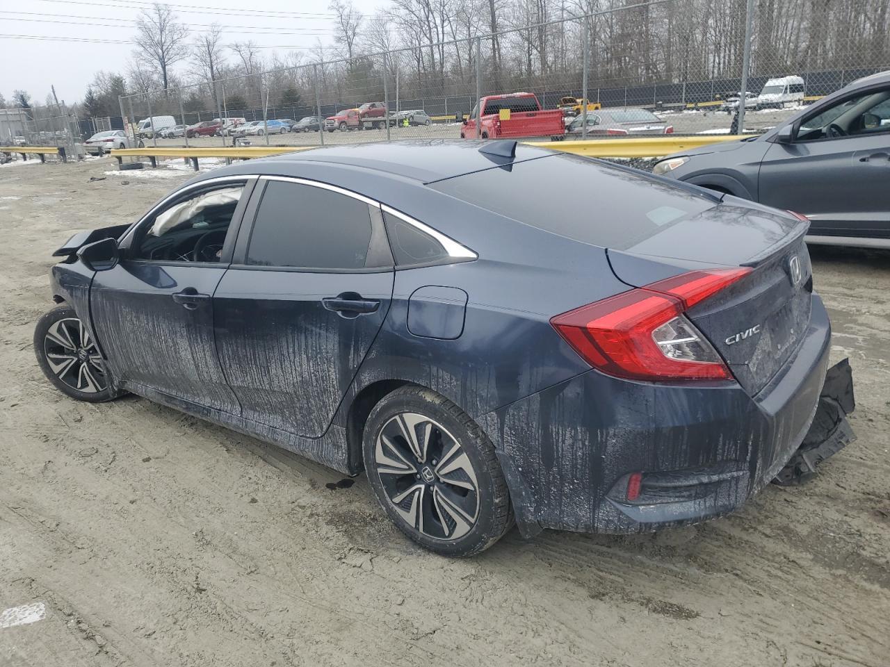2018 HONDA CIVIC EX - Image 2