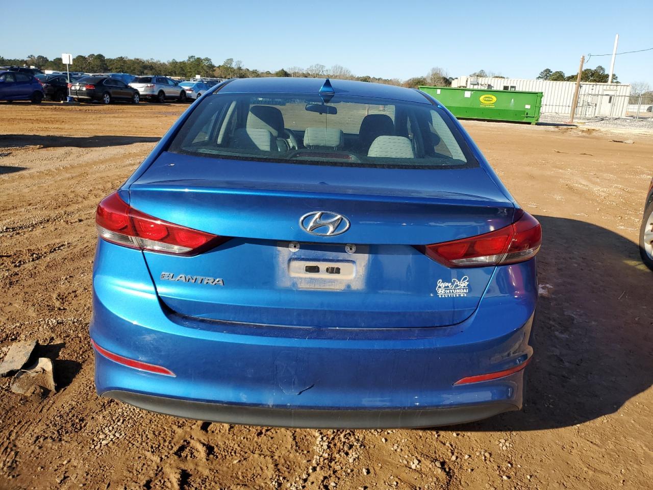 2018 HYUNDAI ELANTRA SE - Image 6