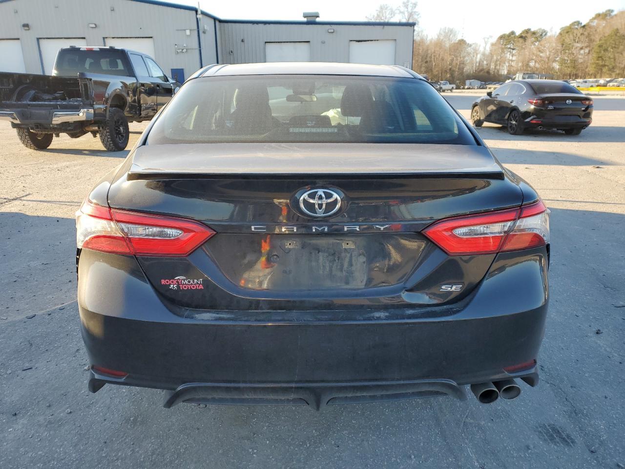 2018 TOYOTA CAMRY L - Фото 6