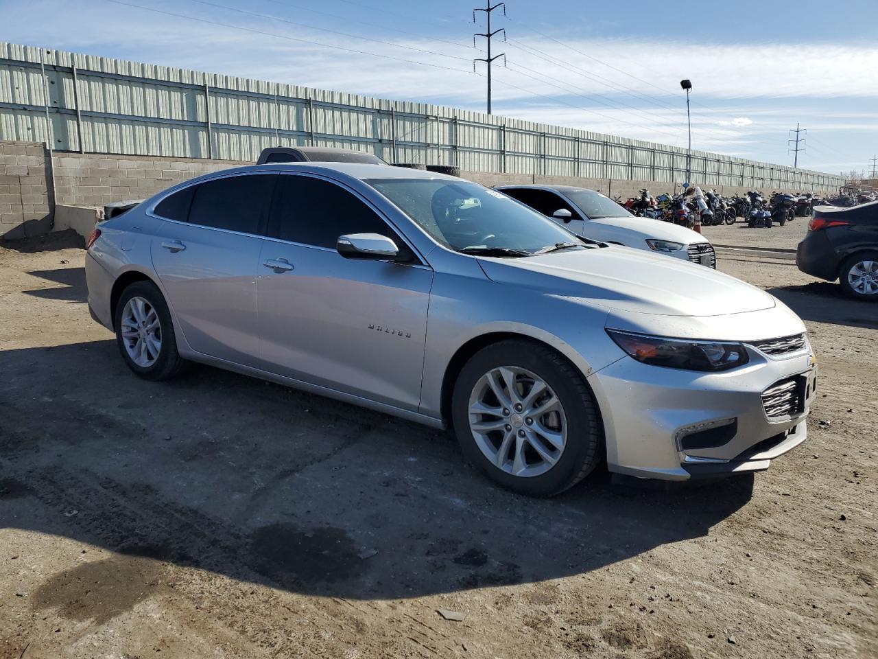 2017 CHEVROLET MALIBU LT - Фото 4