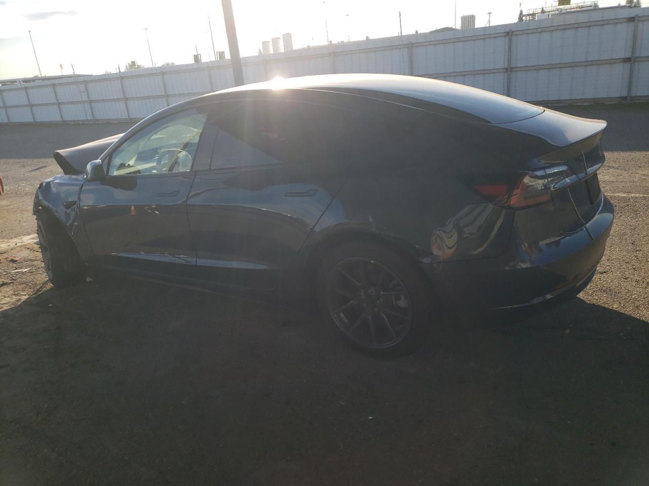 2022 TESLA MODEL 3 - Фото 2