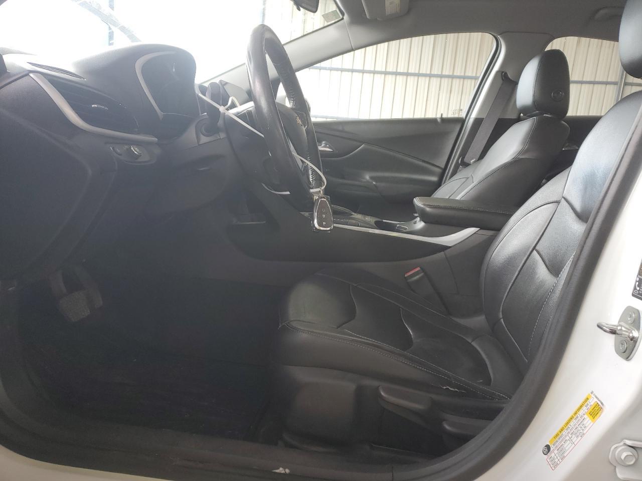 2017 CHEVROLET VOLT LT - Image 7