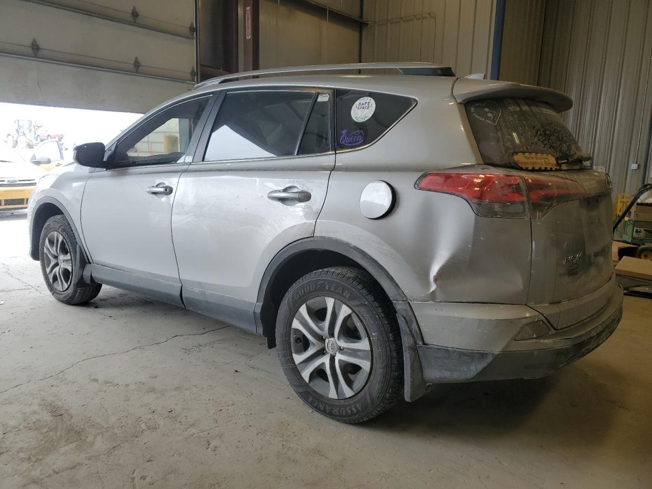 2017 TOYOTA RAV4 LE - Image 2