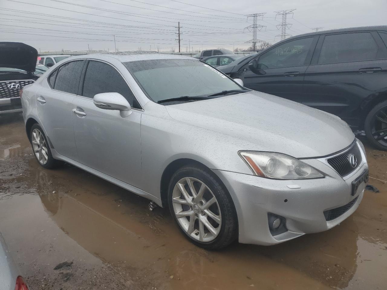 2011 LEXUS IS 350 - Image 4