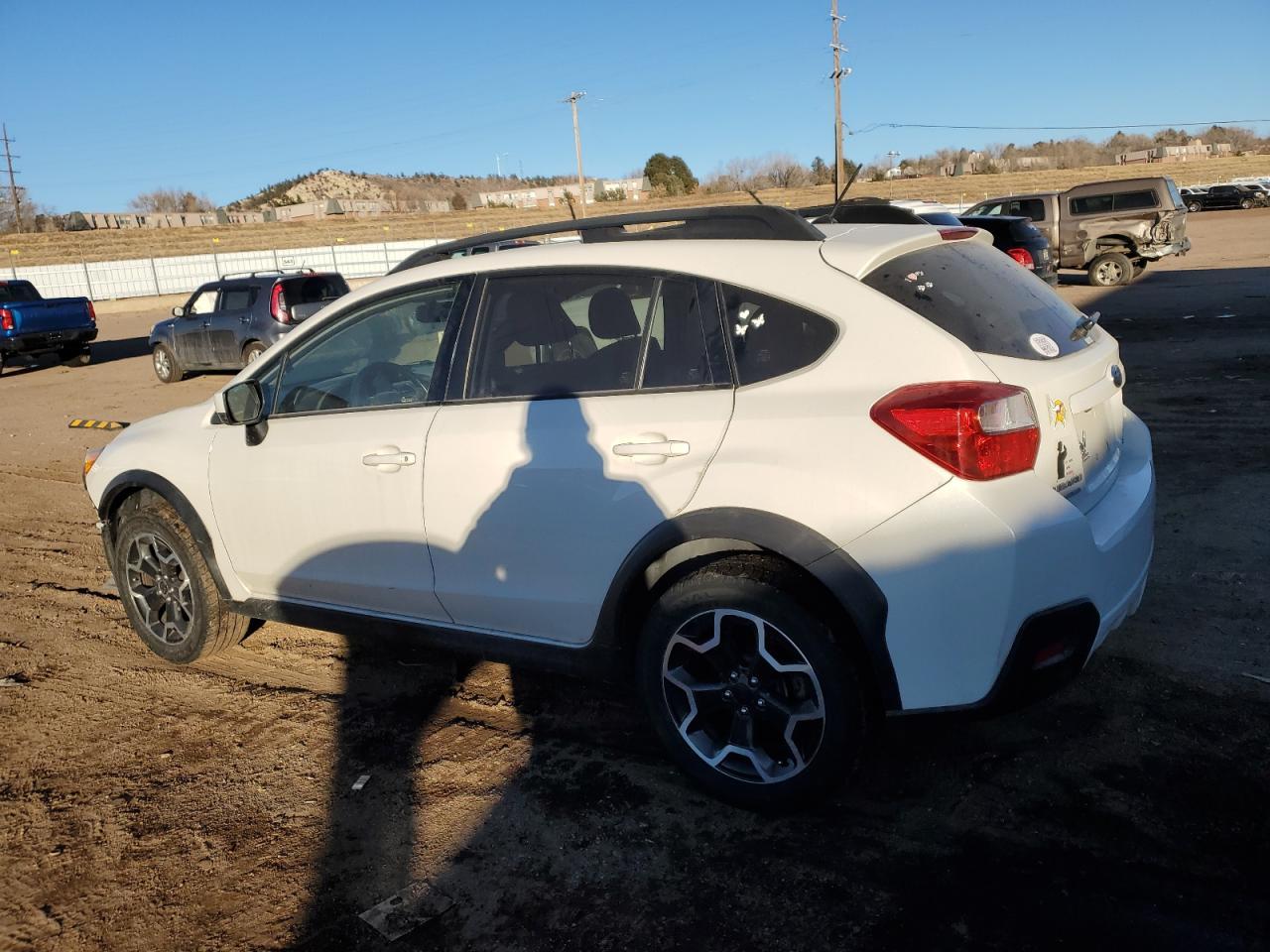 2015 SUBARU XV CROSSTR - Image 2
