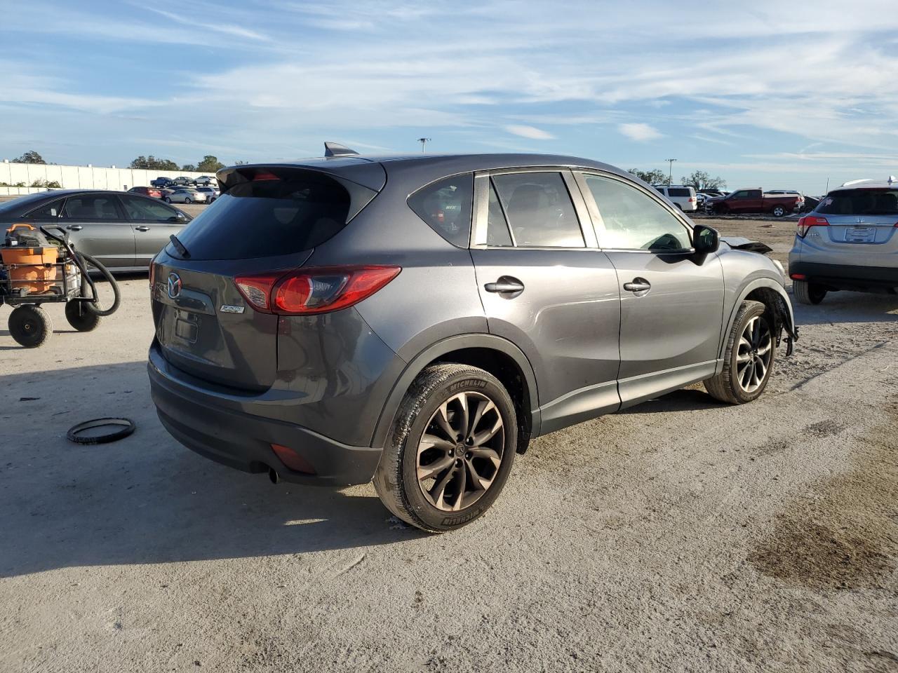 2016 MAZDA CX-5 GT - Image 3