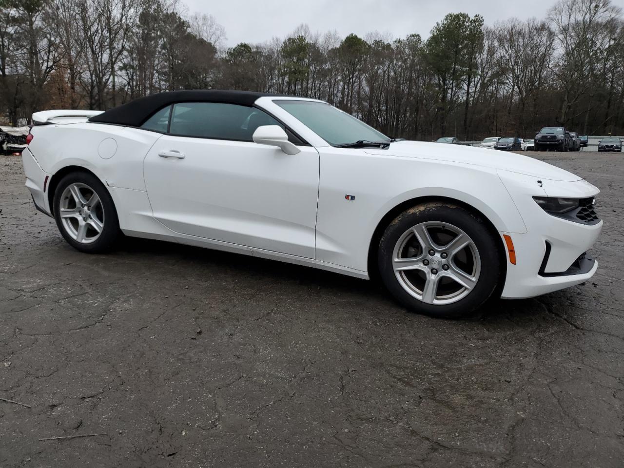 2019 CHEVROLET CAMARO LS - Image 4